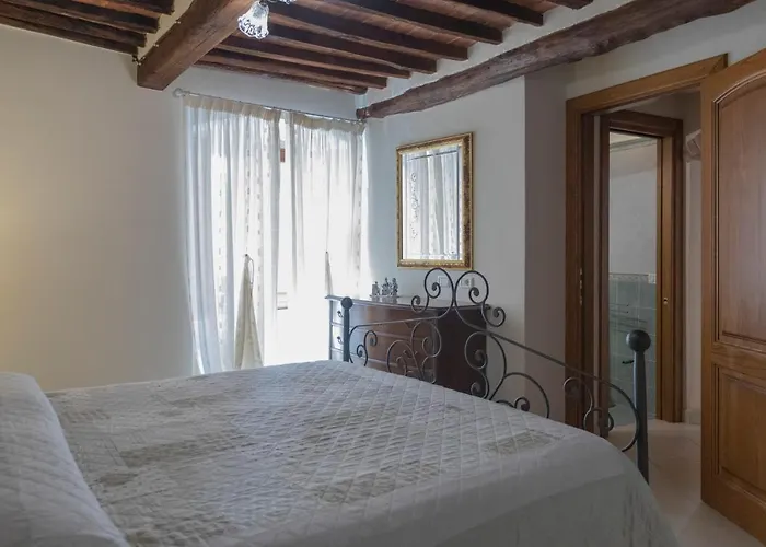 La Scaletta Del Chiasso * Capoliveri (Isola d'Elba)